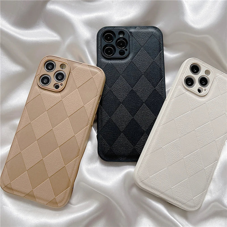 Timeless Checkered-Pattern Phone Case