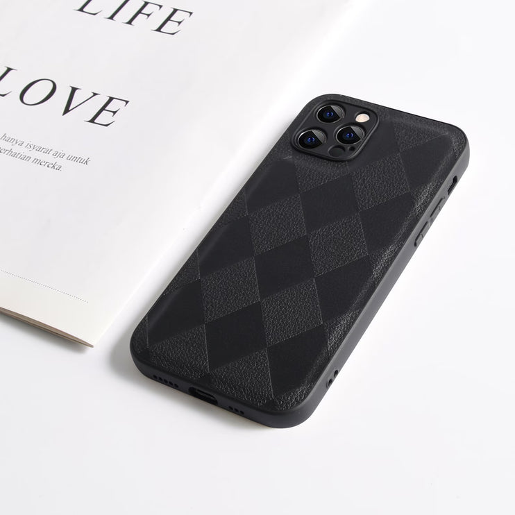 Timeless Checkered-Pattern Phone Case