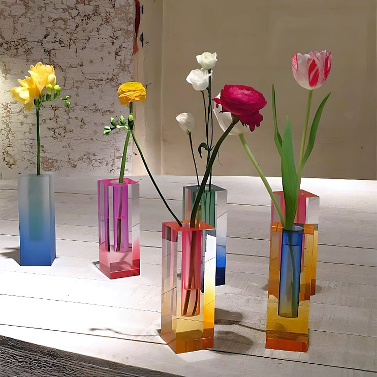 The Minimalist Ombre Vase