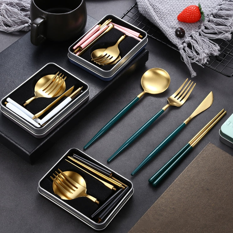 The Portable Cutlery